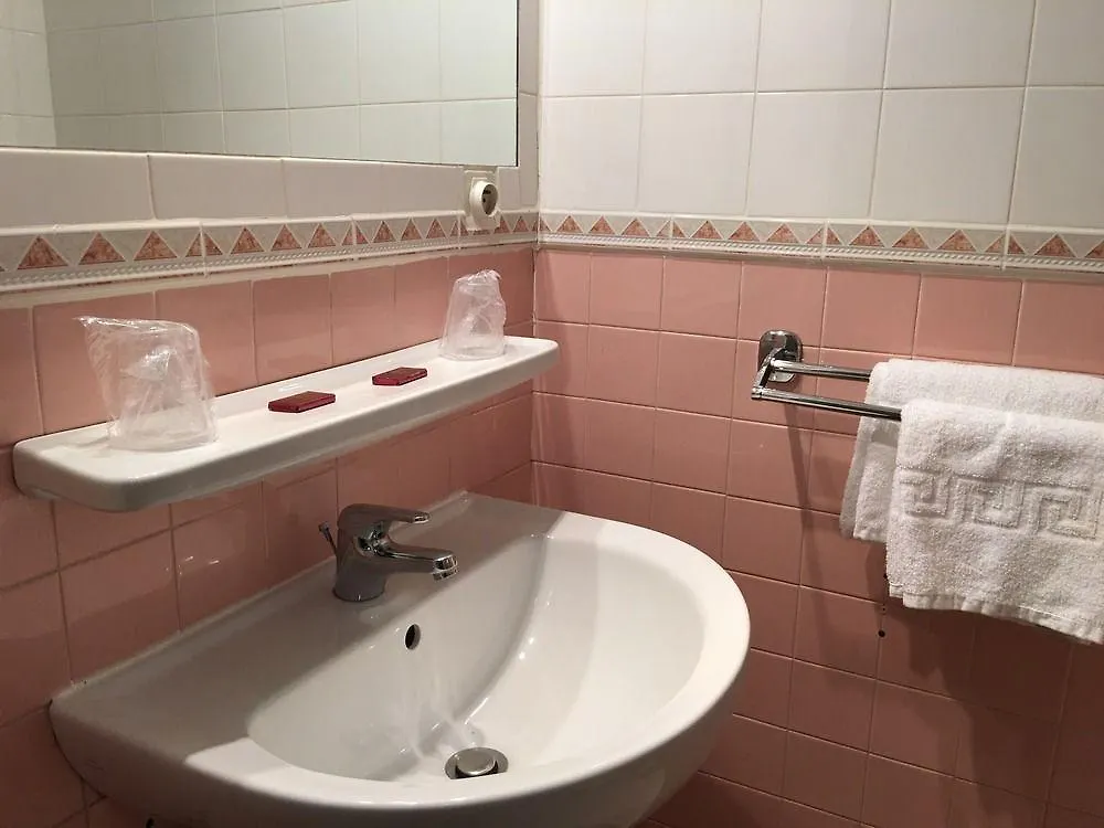 Hotel Le Capitole Toulouse 2*,