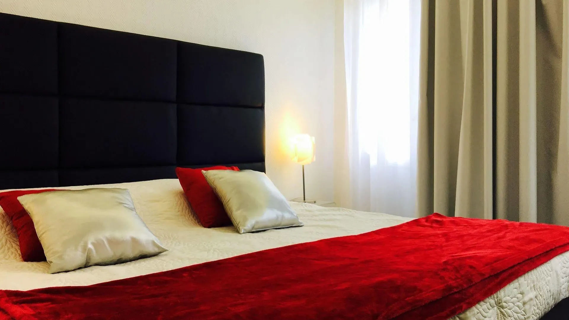 **  Hotel Le Capitole Toulouse France
