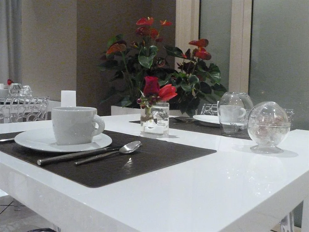 **  Hotel Le Capitole Тулуза Франция